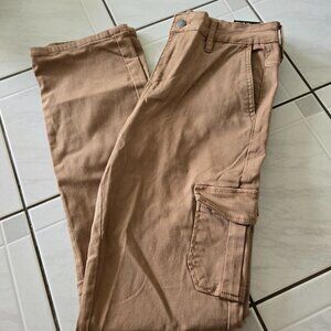NWT Well Worn High Rise Cargo Pants Brown 6/28